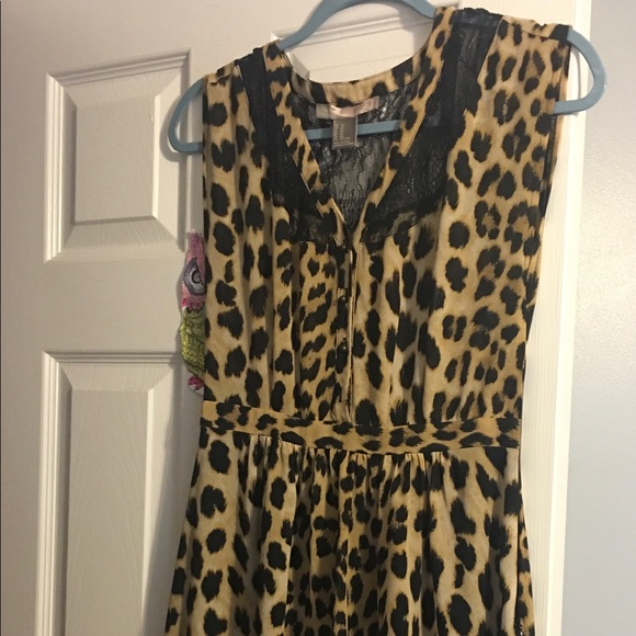 Dress - Picture 1 of 3